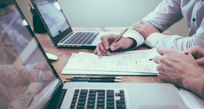 Tips for Choosing the Right Software for Your Startup