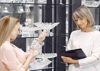 What Functions and Features to Look for in a Glass Display Cabinet